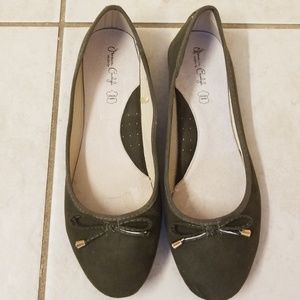 Jessica  carlyle Olive Ballet  Flats Sz 10m